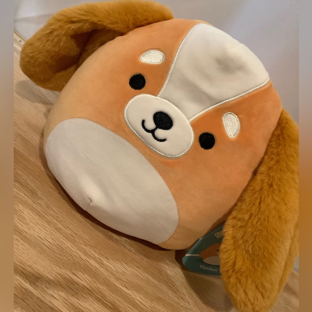 Ysabel, squishmallow